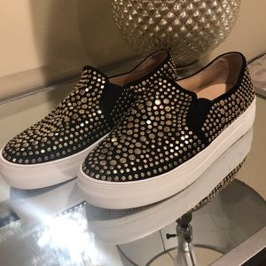 Vince Camuto Studded fashion sneakers